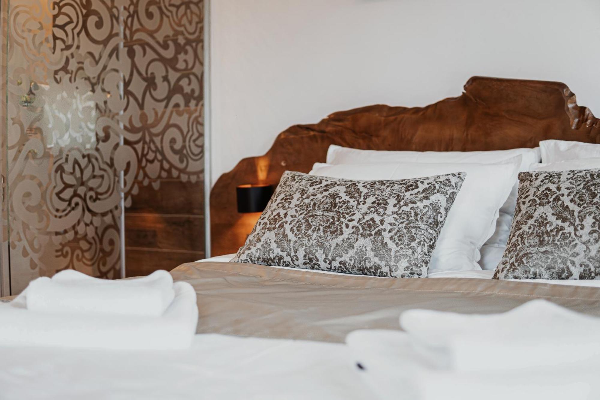 Toplik Village Resort Lukavica Esterno foto